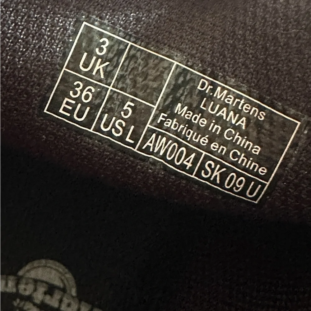 Dr. Doc Martens Luana White Boots Women’s Size 5 - Picture 7 of 7